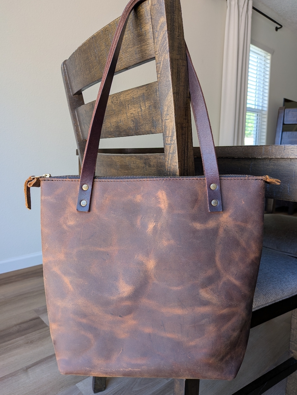 Portland Leather Small Zip Tote Canyon - Picture 2 of 6